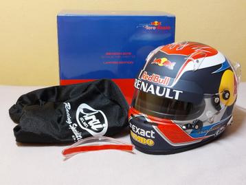 Max Verstappen Toro Rosso F1 helm seizoen 2015 1:2 beschikbaar voor biedingen