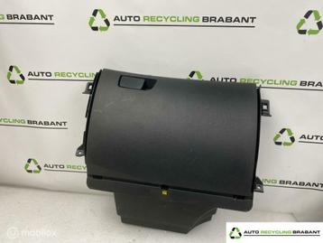 Dashboardkastje Renault Megane 4 ORIGINEEL 685008563R beschikbaar voor biedingen