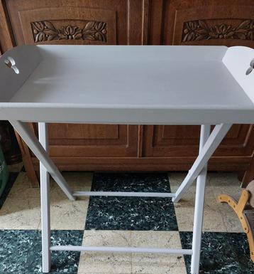 Plateau/table pliante Dimensions : voir photos. Peint, Enlèvement, Comme neuf
