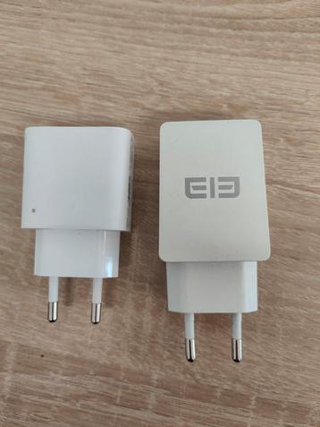 USB oplader disponible aux enchères