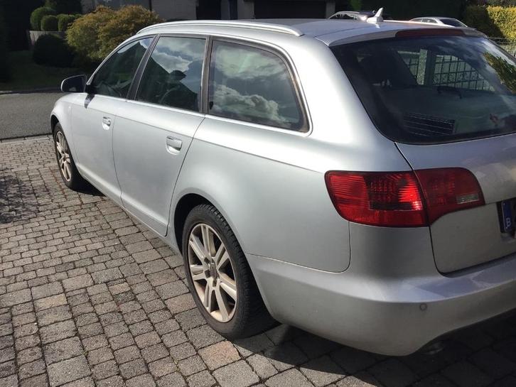Audi A6 Avant, Auto's, Audi, Particulier, A6, Diesel, Euro 4, Handgeschakeld, Zilver of Grijs, Zwart, Leder, Ophalen