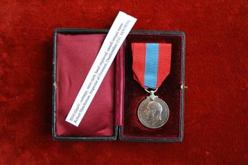 Imperial Service Medal (ISM) Robert Hutchison beschikbaar voor biedingen