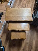 Setje van 3 tafels, Ophalen