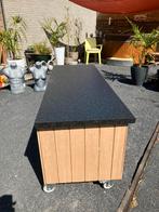 Mooi Kinderbureau met wieltjes / of Knutsel tafel, Huis en Inrichting, Bureaus, Ophalen