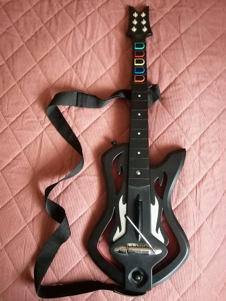 Guitar Hero Warriors of Rock officielle Activision pour PS3, Consoles de jeu & Jeux vidéo, Consoles de jeu | Sony Consoles | Accessoires