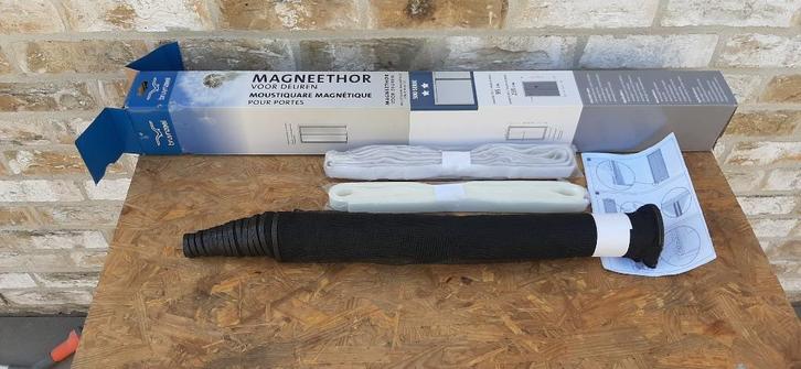 Moustiquaire magnétique pour porte en V, Bricolage & Construction, Fenêtres & Moustiquaires, Neuf, Porte moustiquaire, Enlèvement ou Envoi