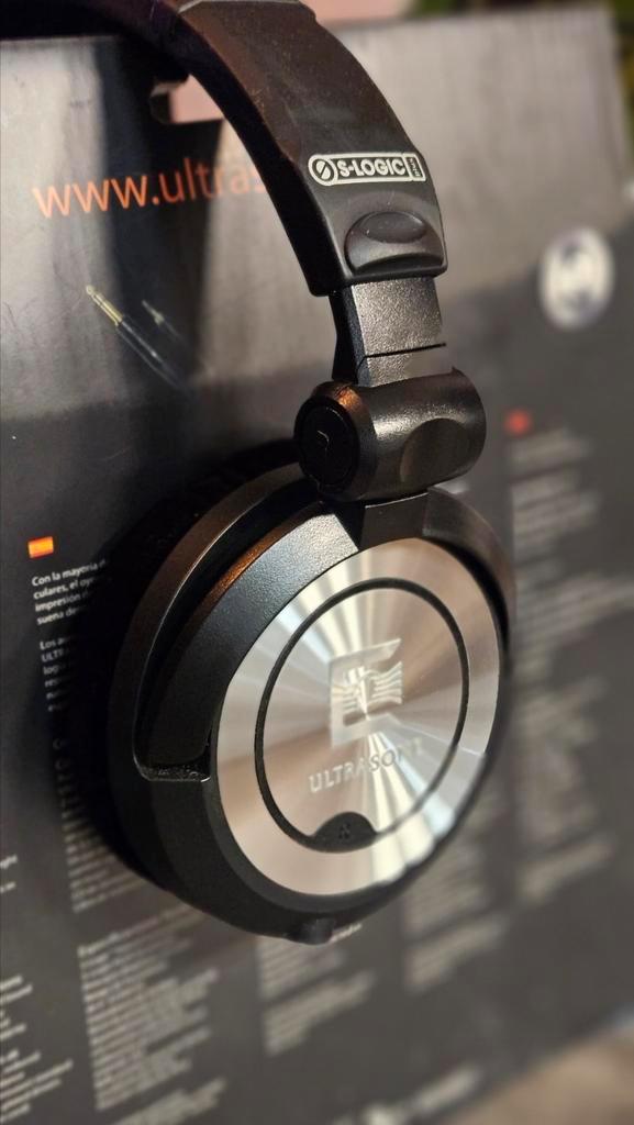 Casque de studio Ultrasone PRO 900, Audio, Tv en Foto, Hoofdtelefoons