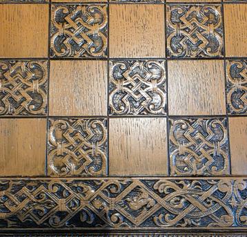 Ancien Échiquier Anglais  beschikbaar voor biedingen