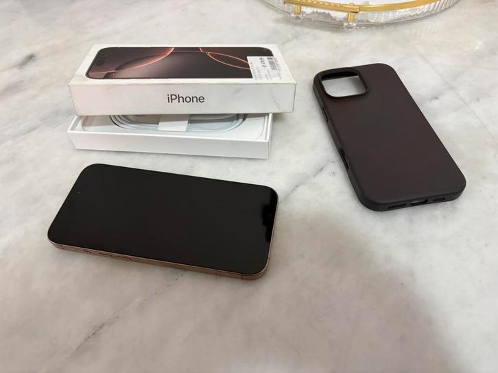 Apple iPhone 16 Pro Max, Telecommunicatie, Mobiele telefoons | Apple iPhone, iPhone 16 Pro Max, Ophalen of Verzenden