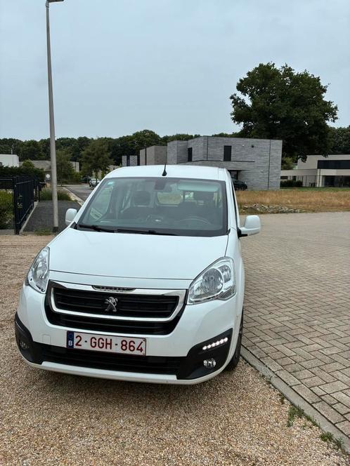 Peugeot partner lichte vracht automaat!, Auto's, Bestelwagens en Lichte vracht, Particulier, Bluetooth, Peugeot, Automaat, Ophalen