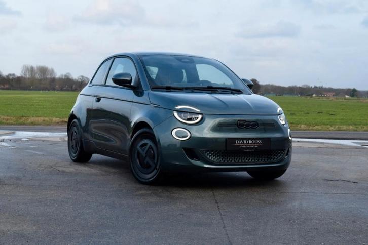 Fiat 500e Giorgio Armani Collectors Edition, NEW/FULL OPTION, Autos, Fiat, Entreprise, Achat, 500E, Caméra de recul, Régulateur de distance