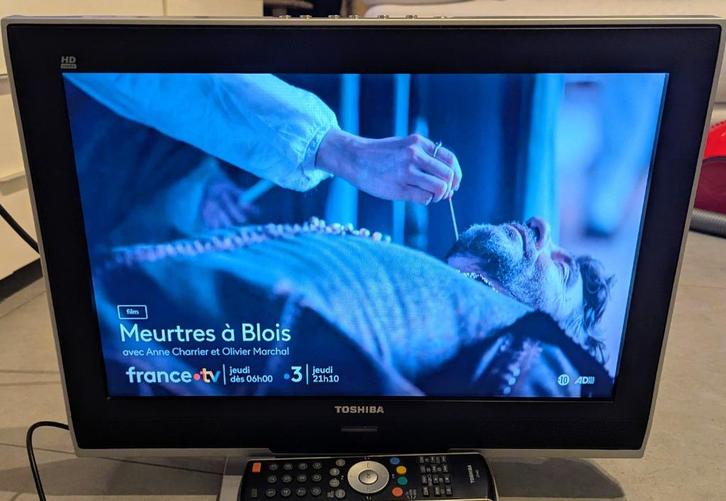 TV Toshiba, Audio, Tv en Foto, Televisies, Gebruikt, LCD, 40 tot 60 cm, Toshiba, Ophalen