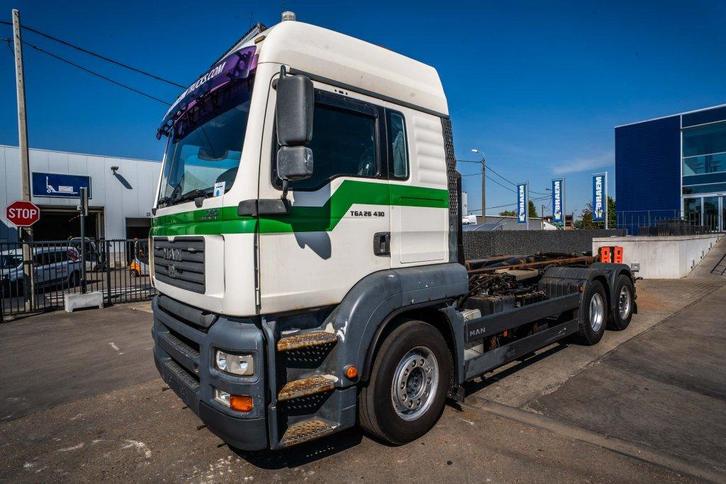 MAN TGA 26.430 LL (bj 2005), Auto's, Vrachtwagens, Bedrijf, Te koop, Airconditioning, Elektrische ramen, Navigatiesysteem, Trekhaak