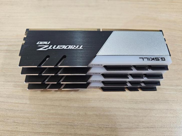 RAM G.Skill TridentZ Neo 64 Go (4x16 Go) DDR4 3200 MHz, Computers en Software, RAM geheugen, Zo goed als nieuw, Desktop, 64 GB