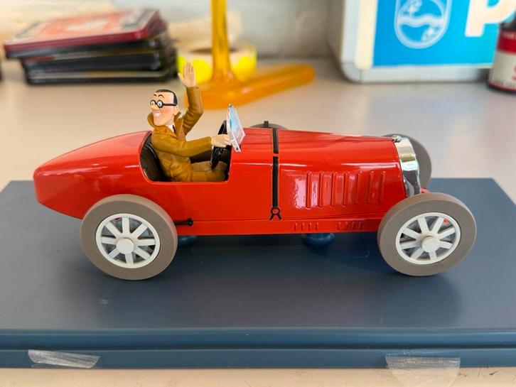 Kuifje Race Auto Bugatti, Hobby en Vrije tijd, Modelauto's | 1:24, Zo goed als nieuw, Auto, Ophalen of Verzenden