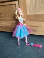 Ronddraaiende ballerina Barbie, Enlèvement, Utilisé, Barbie