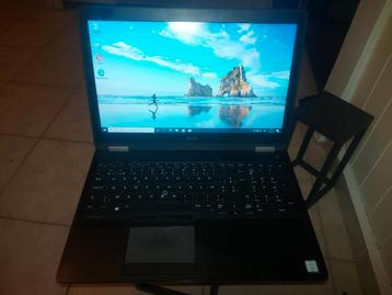Dell latitude e5570 i5-6200u 4gb+1tb+hd520.win10 beschikbaar voor biedingen