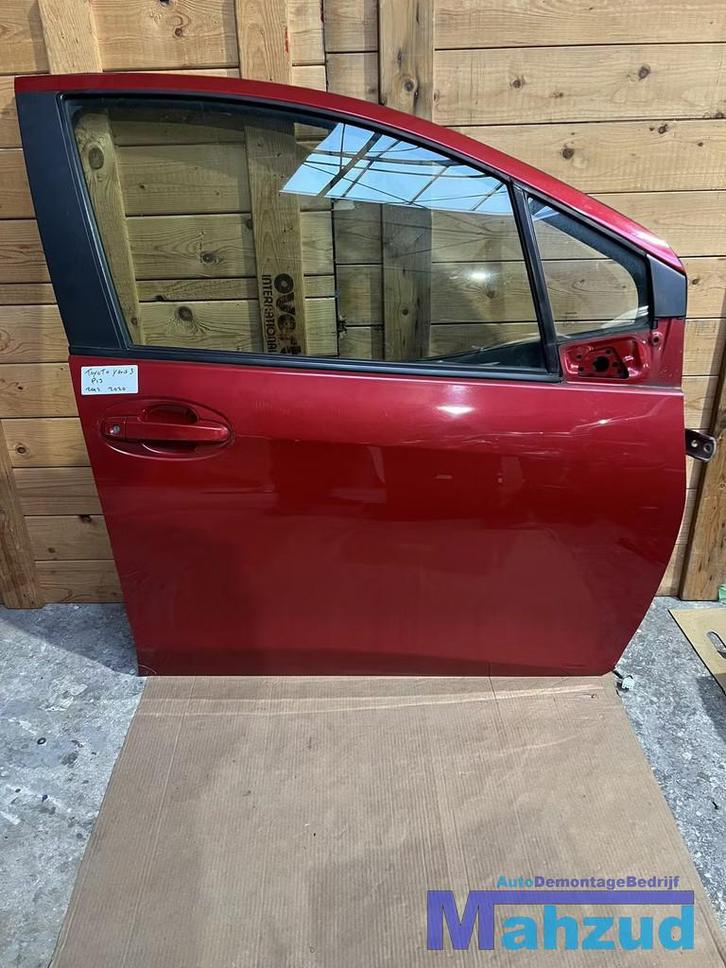 TOYOTA YARIS 3 P13 Rood rechts voor deur 2012-2020, Auto-onderdelen, Carrosserie, Deur, Toyota, Voor, Rechts, Gebruikt