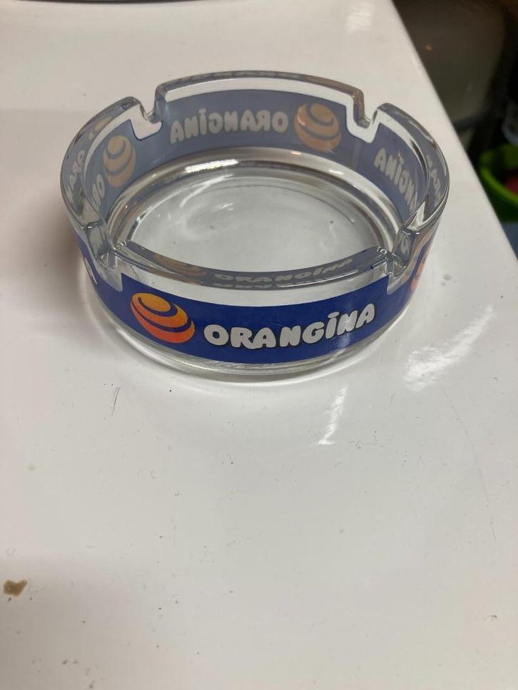 Asbak Orangina, Verzamelen, Merken en Reclamevoorwerpen, Zo goed als nieuw, Ophalen of Verzenden