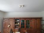 Klassieke kast salon, Ophalen