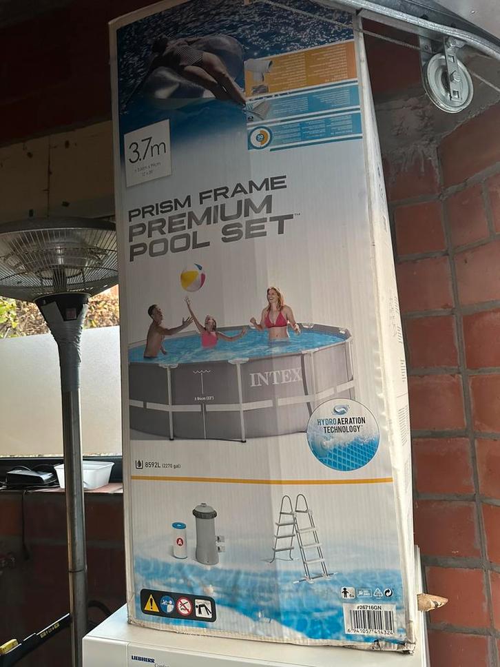 Intex opzetzwembad 3,7m 8,6m3, Tuin en Terras, Zwembaden, Zo goed als nieuw, Opzetzwembad, Ophalen