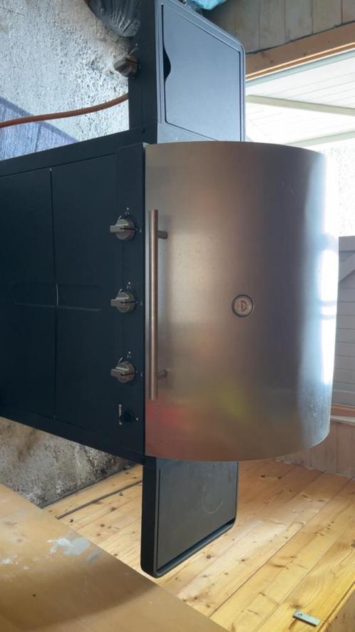 Gasbarbecue MET verse gasfles, Tuin en Terras, Gasbarbecues, Zo goed als nieuw, Ophalen