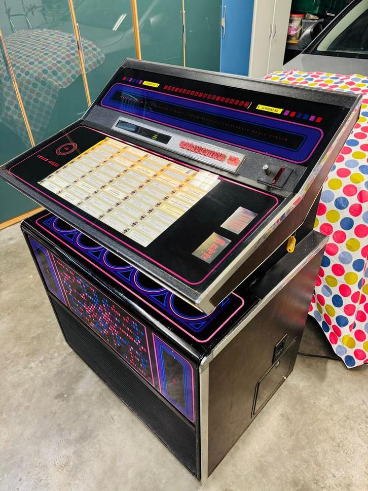 Juk-box Rock Ola 453, Verzamelen, Automaten | Jukeboxen, Zo goed als nieuw, Met singles, Ophalen