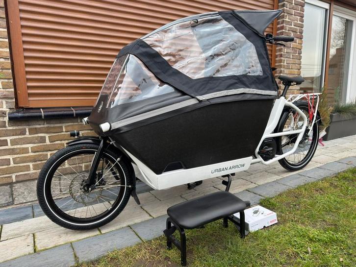Urban arrow Family 2021 3615km top staat met extras, Fietsen en Brommers, Fietsen | Bakfietsen, Zo goed als nieuw, 3 kinderen