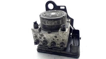 ABS POMP Volkswagen Passat Variant (3G5) (01-2014/-) beschikbaar voor biedingen