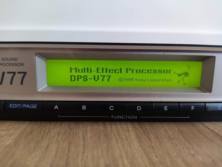 Sony DPS-V77 MultiFX, Muziek en Instrumenten, Effecten, Gebruikt, Multi-effect, Ophalen
