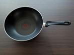Tefal wokpan / bakpan Durabase Technology - Made in France, Huis en Inrichting, Keuken | Potten en Pannen, Ophalen of Verzenden