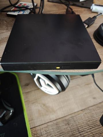 Lecteur cd pc beschikbaar voor biedingen