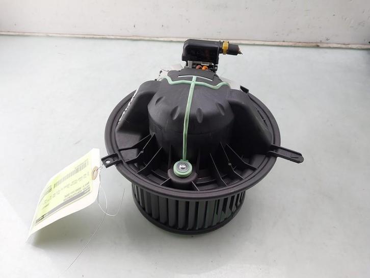 KACHEL VENTILATORMOTOR BMW 3 serie (E92) (01-2005/12-2013), Auto-onderdelen, Airco en Verwarming, BMW, Gebruikt