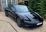 Porsche Taycan mei 2022 slechts 1400km in nieuw staat