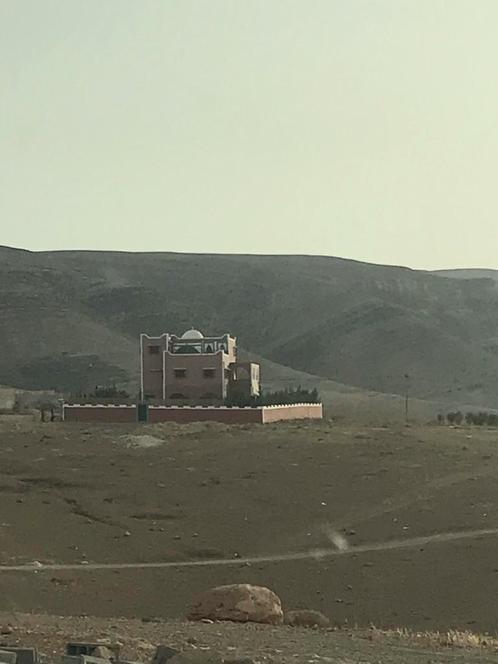 Villa individuelle avec piscine en campagne maroc, Immo, Buitenland, Buiten Europa, Woonhuis, Dorp, Verkoop zonder makelaar