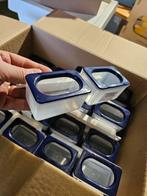 Dubbel eet en drinkbakje ( 48 stuks in voorraad ), Ophalen