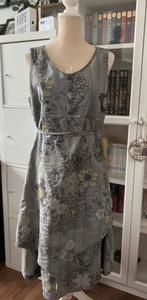 Élégante robe fleurs Armand Thiery t.44, Armand thiery, Maat 42/44 (L), Ophalen of Verzenden, Zo goed als nieuw