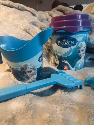 Strandset frozen beschikbaar voor biedingen