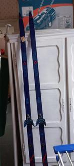 une paire de ski de fond hauteur 2 m, Sports & Fitness, Ski, Enlèvement, Utilisé, Bâtons