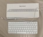 Magic Keyboard Apple mac - Bluetooth et regarchable, Ergonomisch, Azerty, Ophalen of Verzenden, Zo goed als nieuw