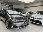 Toyota Auris Lounge Auris hatchback lounge, Automaat, https://public.car-pass.be/vhr/251ba504-f93e-44dc-a5d1-fc35e964cee1, Zwart