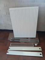 Radiator 90 x 70 met thermostaat, Doe-het-zelf en Bouw, Verwarming en Radiatoren, Ophalen, Zo goed als nieuw, Radiator