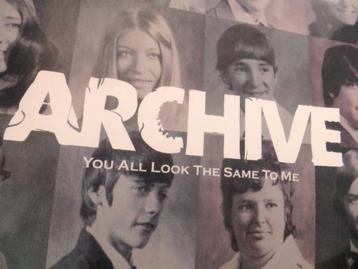 ARCHIVE - DOUBLE LP - YOU ALL LOOK THE SAME TO ME, CD & DVD, Envoi, Comme neuf, 12 pouces, Progressif