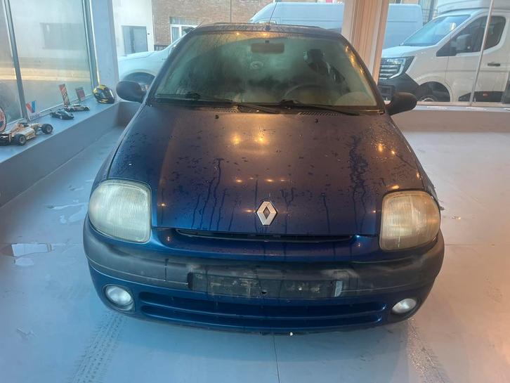 Renault clio 1,2 benzine, Auto's, Renault, Bedrijf, Clio, Benzine, Ophalen