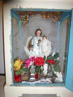 Heilige Maagd en Kind & tentoonstellingskast, Ophalen
