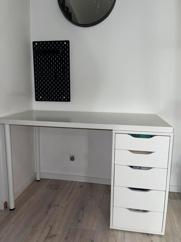 Bureau IKEA blanc avec tiroirs – modulable gauche/droite, Maison & Meubles, Bureaux, Comme neuf, Enlèvement