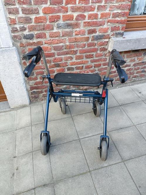 Tribunes déambulateurs 4 roues, freins et assise, Diversen, Rollators, Opvouwbaar, Ophalen