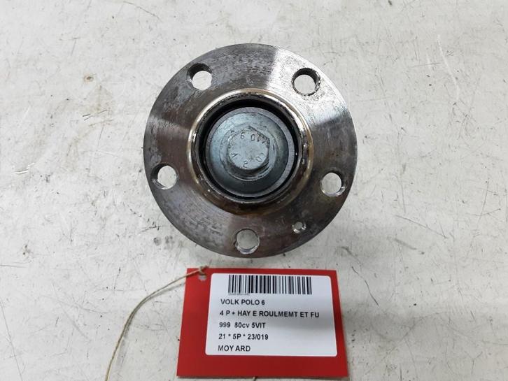 MOYEU DE ROUE ARRIÈRE DROIT Volkswagen Polo VI (AW1), Autos : Pièces & Accessoires, Freins & Transmission, Volkswagen, Utilisé
