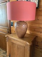 Lampe céramique année 90., Maison & Meubles, Lampes | Abat-jour, Comme neuf, Rouge, Rétro., 25 à 50 cm