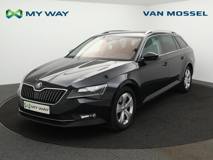 Skoda Superb Combi Superb Combi 1.6 CR TDi Style DSG, Auto's, Skoda, Superb, ABS, Airbags, Airconditioning, Boordcomputer, Cruise Control